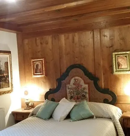 Boiserie Panoramica Appartement